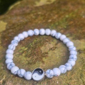 Yin Yang Bracelet with Howlite